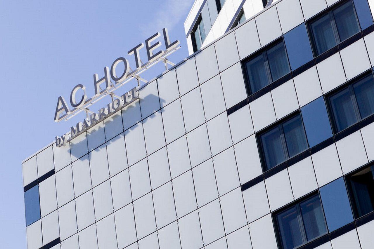 Ac Hotel Paris Porte Maillot By Marriott Екстериор снимка